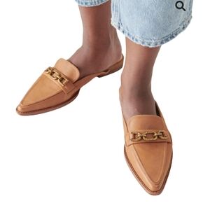 Dolce Vita Sidon Pointed Toe Loafer Mules Size 9.5 Tan Brown Chain Detail